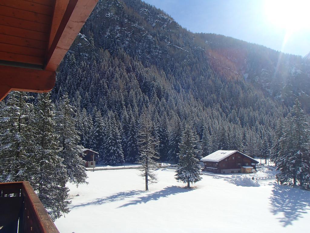 Le Rocher Hotel Champoluc Dış mekan fotoğraf