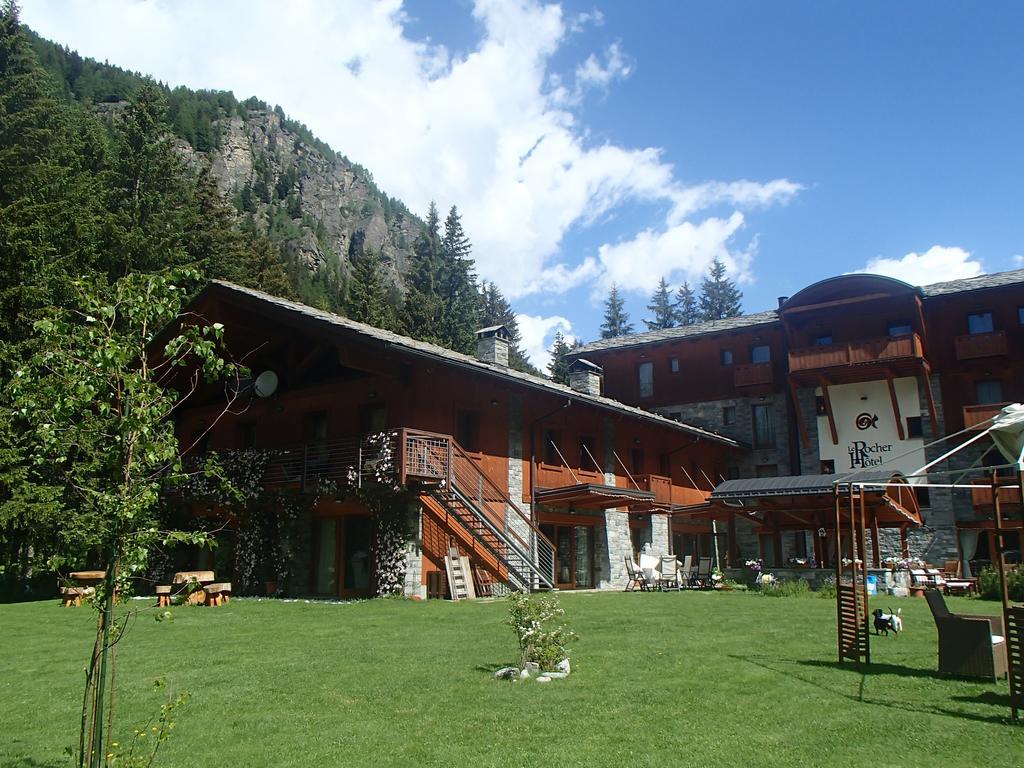 Le Rocher Hotel Champoluc Dış mekan fotoğraf