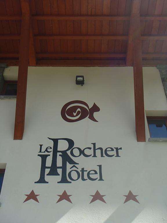 Le Rocher Hotel Champoluc Dış mekan fotoğraf