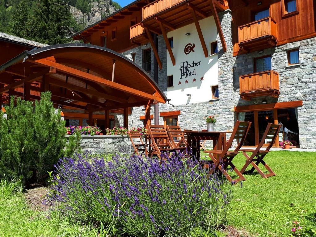 Le Rocher Hotel Champoluc Dış mekan fotoğraf